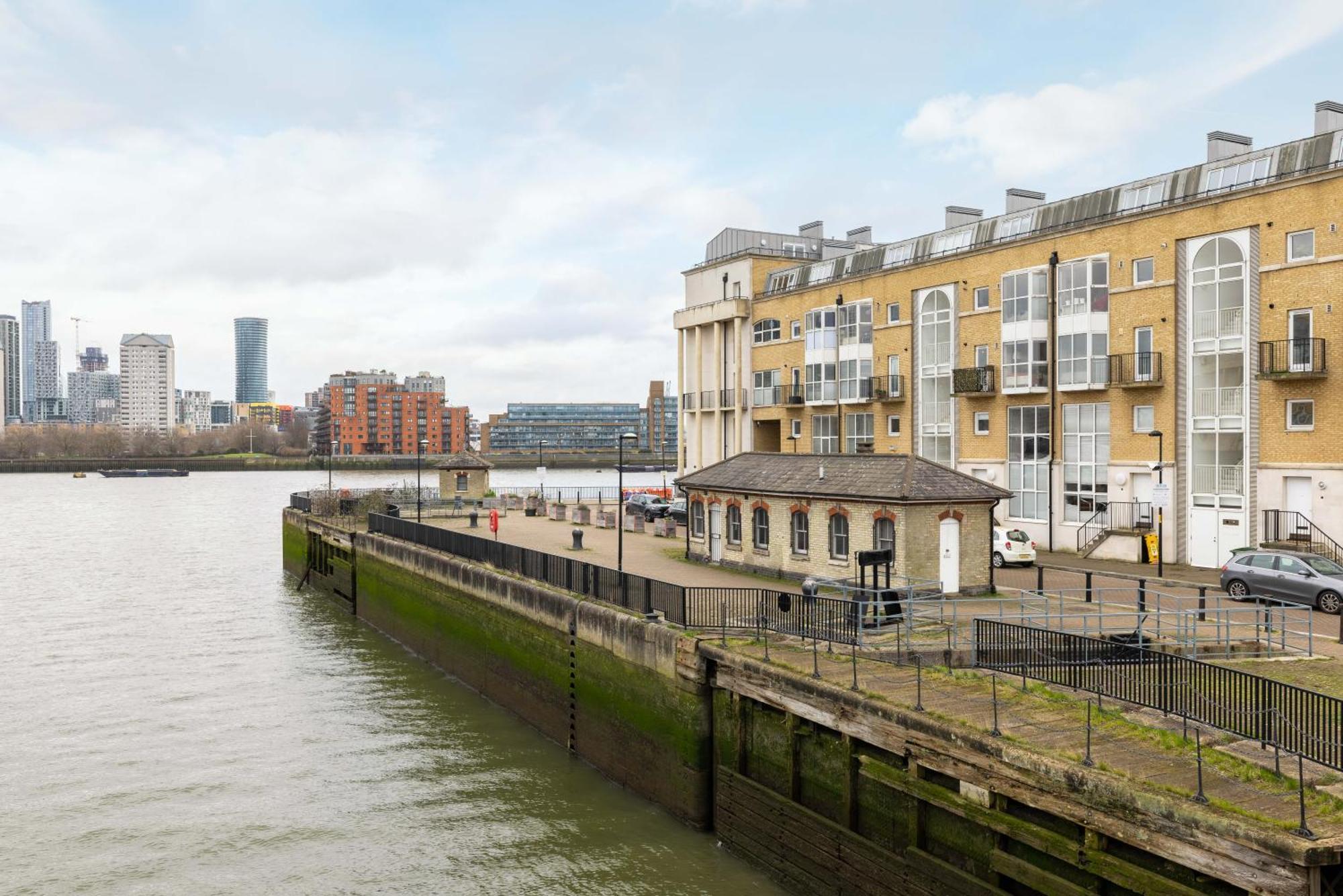 The Canada Water Apartments London Exterior photo